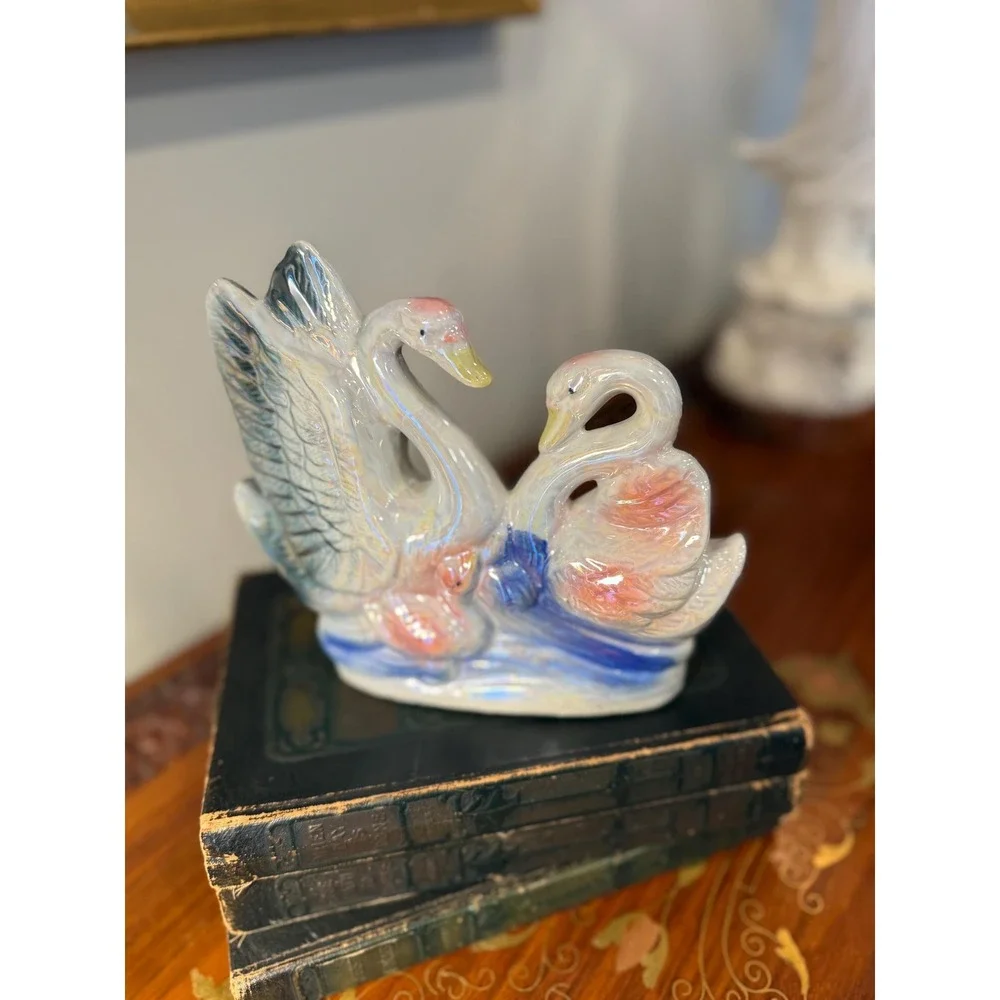 Vintage‎ Lusterware Swan Family Figurine